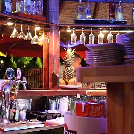 & Restaurant - Jastrzebia Gora 3*
